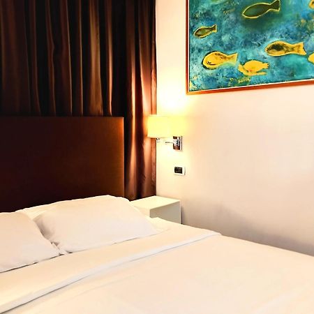 Guest House Cavour 278 Rome Bagian luar foto