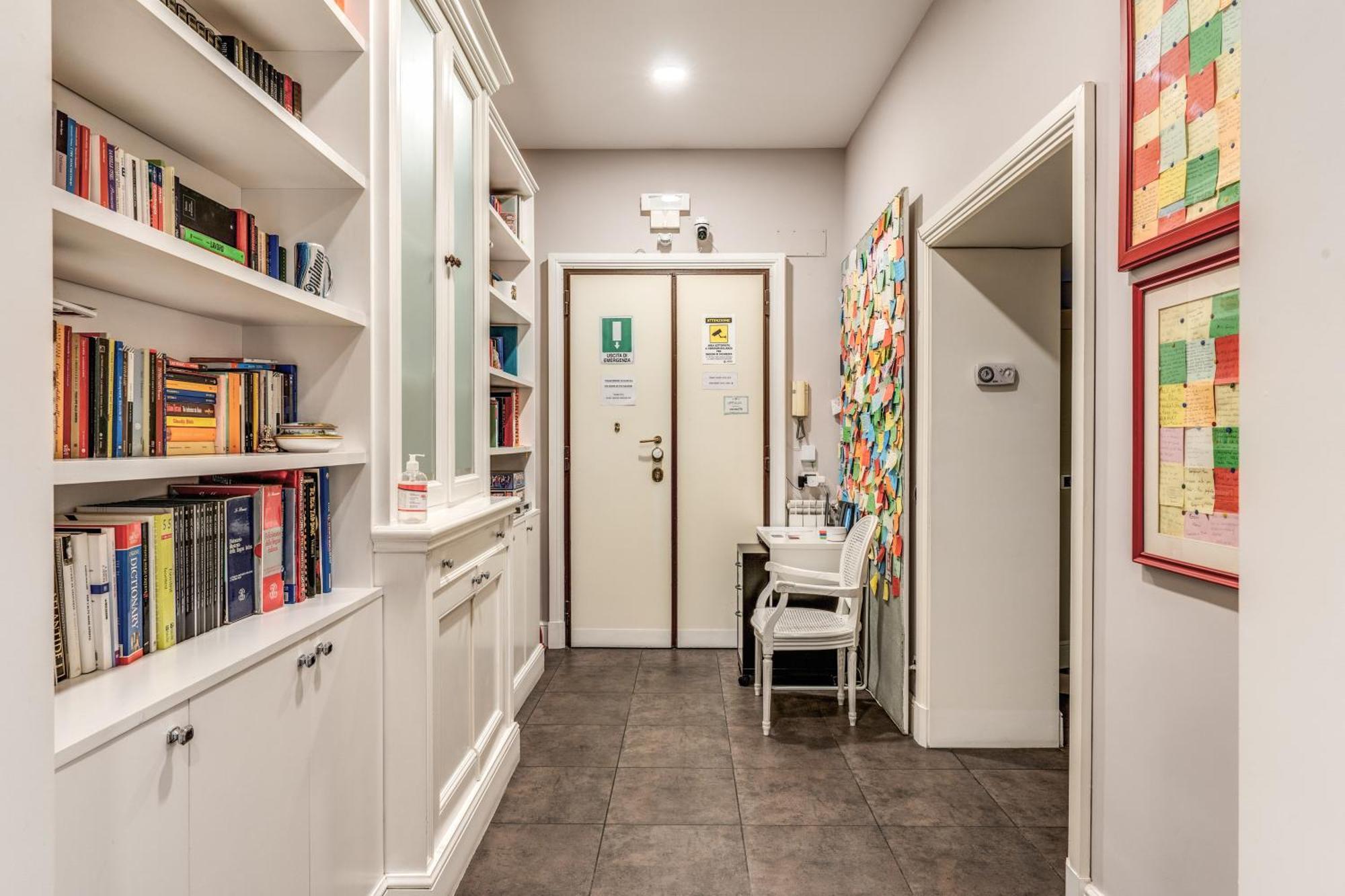 Guest House Cavour 278 Rome Bagian luar foto