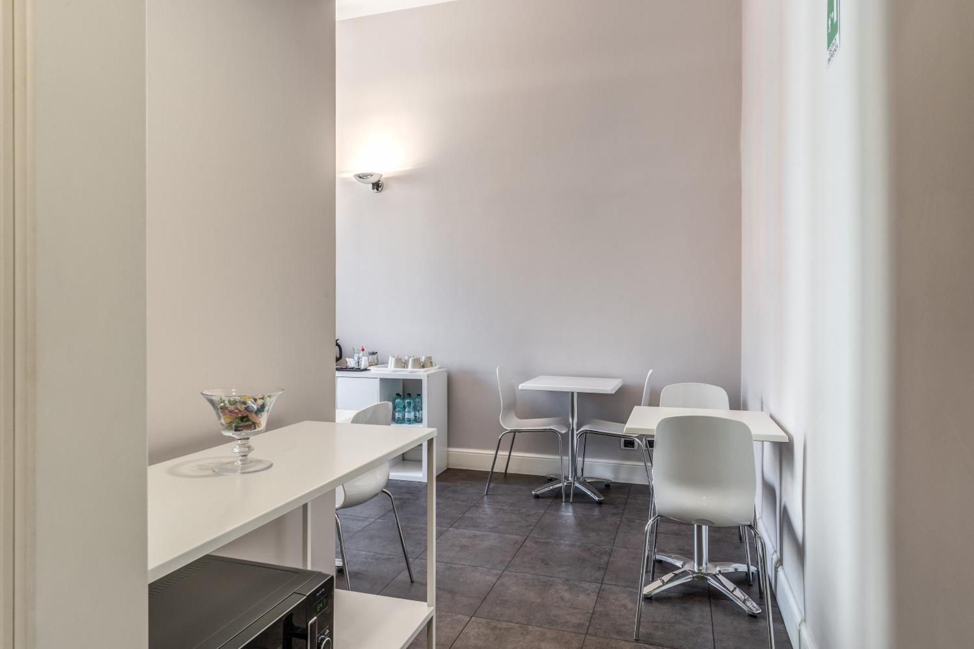 Guest House Cavour 278 Rome Bagian luar foto