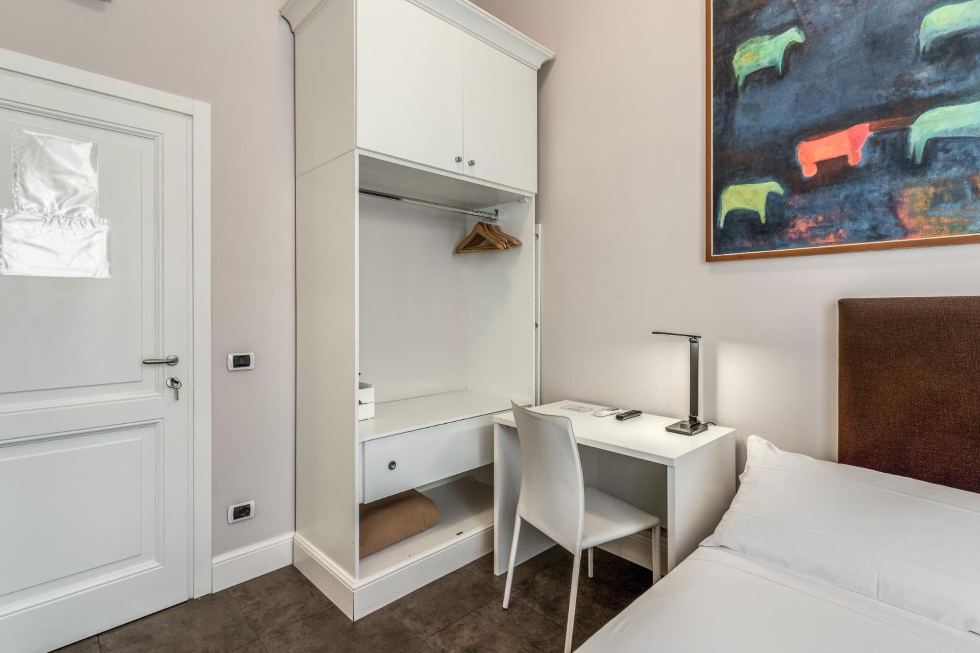 Guest House Cavour 278 Rome Bagian luar foto